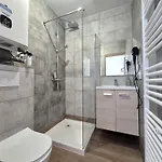 Abu Dhabi, Magnifique Maison * Reims