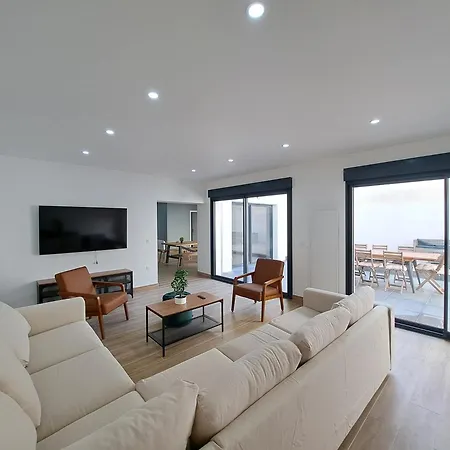 Abu Dhabi, Magnifique Maison Apartment