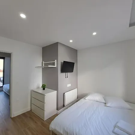 Abu Dhabi, Magnifique Maison Apartment Reims
