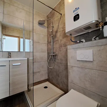 Abu Dhabi, Magnifique Maison Reims