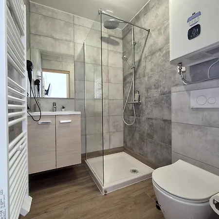 Abu Dhabi, Magnifique Maison 公寓 兰斯