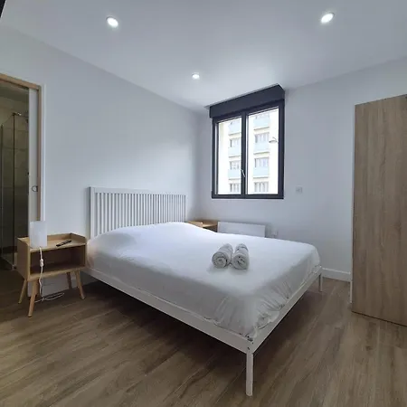 Abu Dhabi, Magnifique Maison 公寓 兰斯