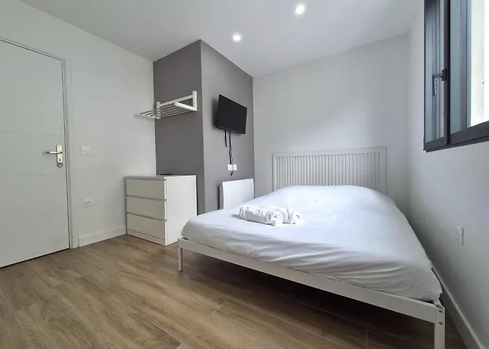 Abu Dhabi, Magnifique Maison Реймс