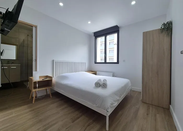 Abu Dhabi, Magnifique Maison Апартаменты Реймс